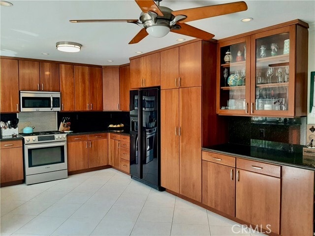 Building Photo - 8742 Lauder Cir
