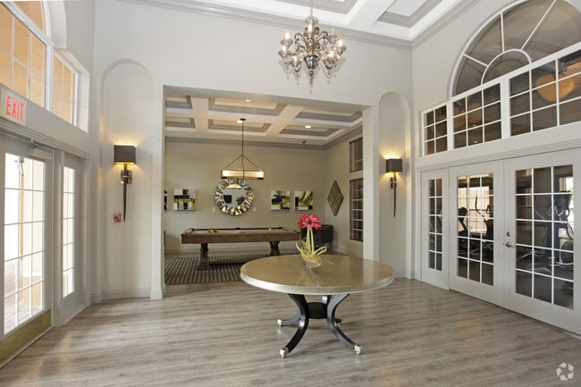 Interior Photo - Avana New River