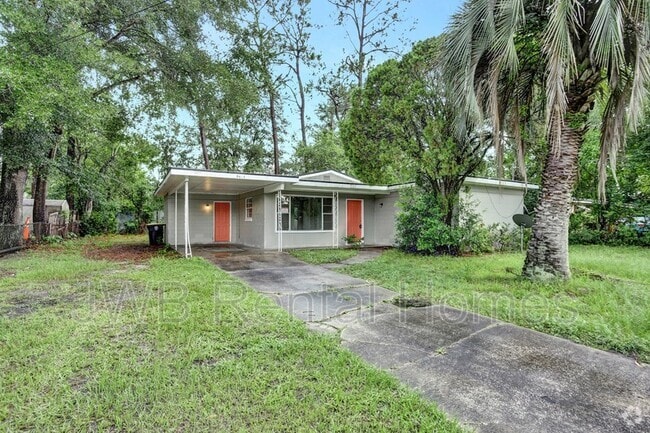 Building Photo - 9613 Priory Ave