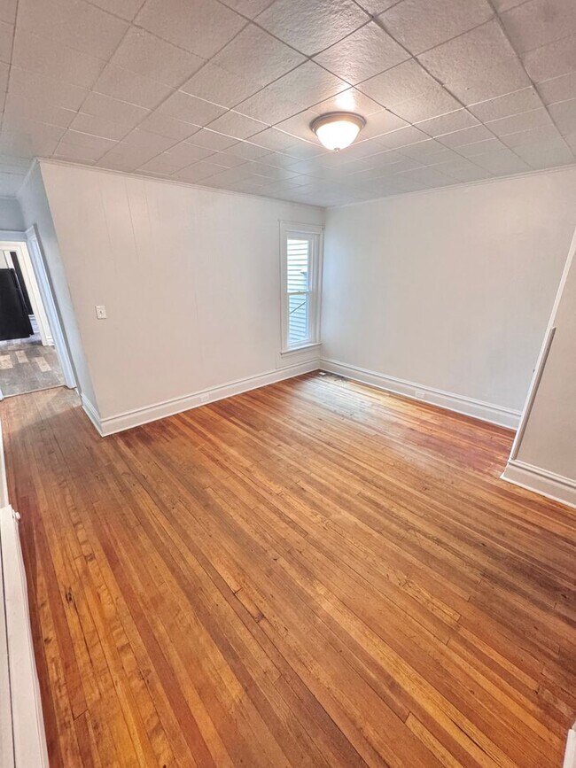 Foto del edificio - 1049 Tilghman St