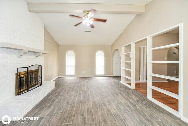Building Photo - 1021 MISTY WAY, GARLAND, TX 75040