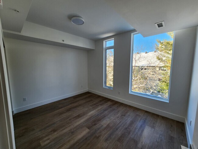 Photo du bâtiment - 841 Grenon Ave