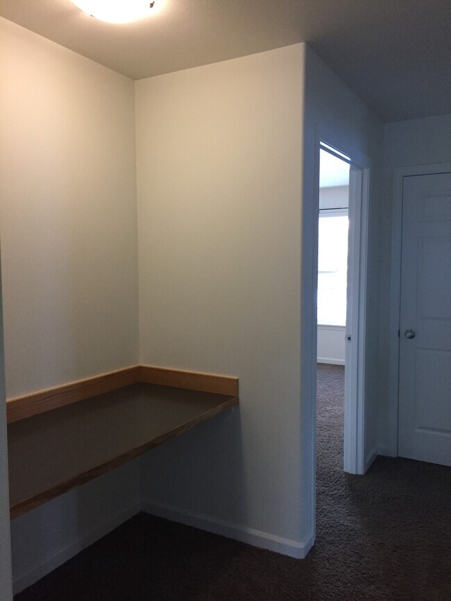 Foto del edificio - 6701 W Sunset Ave