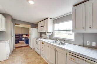Building Photo - 505 Rd 5202