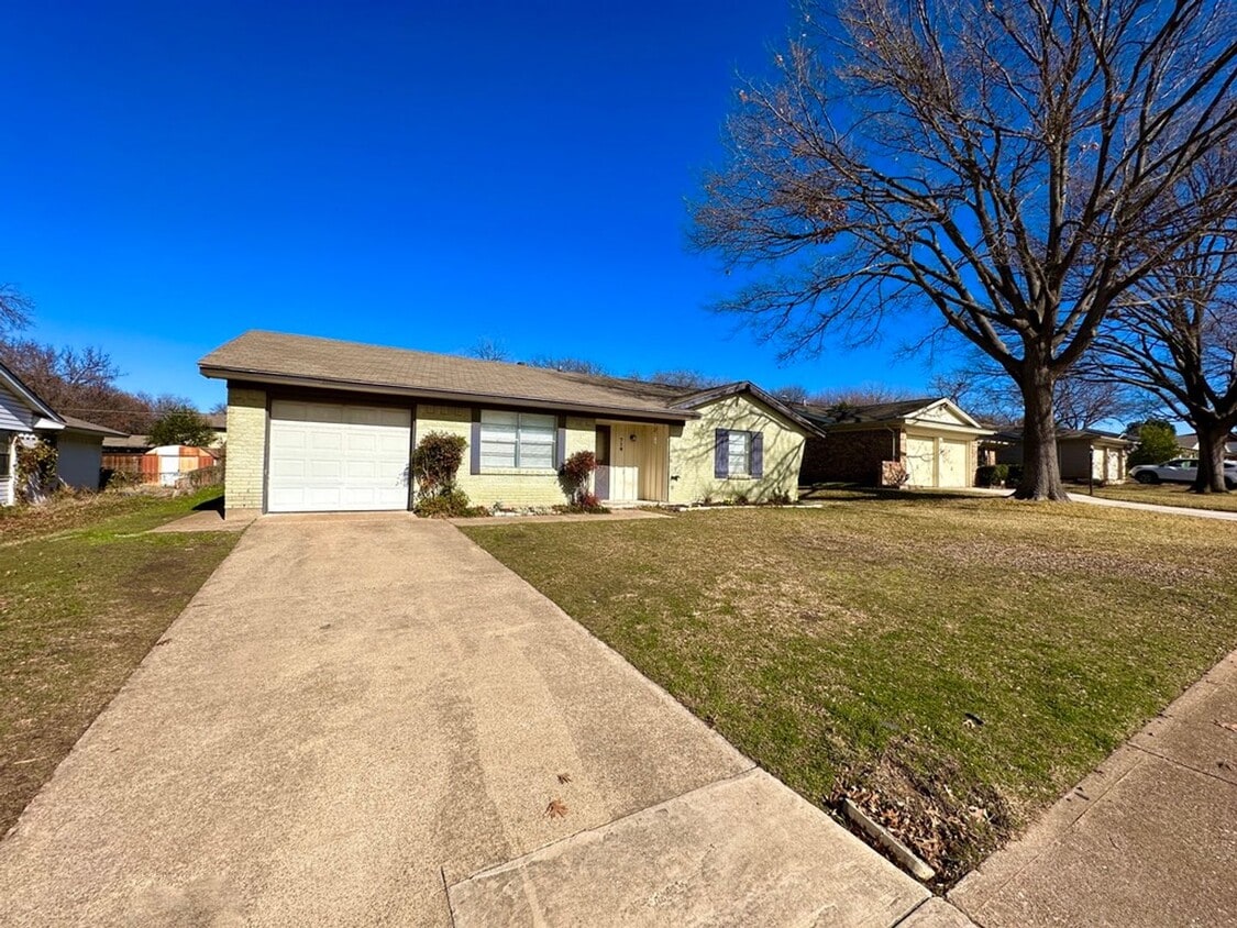 3 Bedroom House For Rent In Richardson Tx