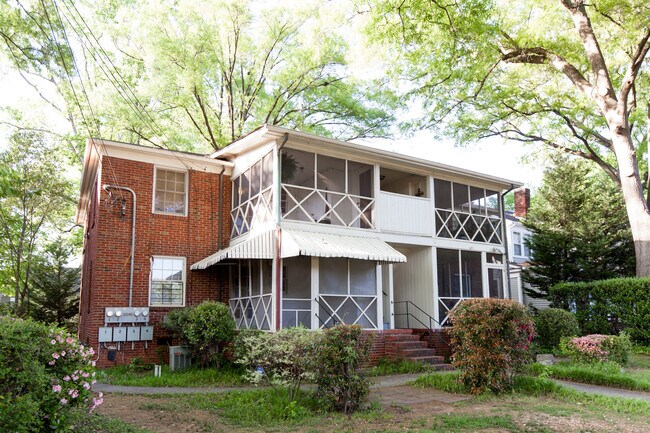 Building Photo - 240 S Laurel Ave
