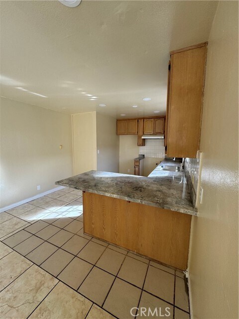 Building Photo - 3538 W 108th St