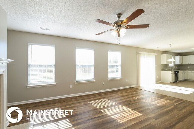 Foto del edificio - 6130 Brookfield Pointe Dr