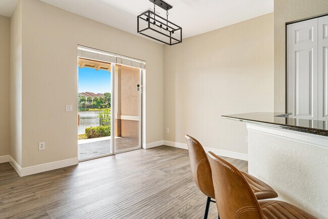 Building Photo - 855 Marina Del Ray Ln