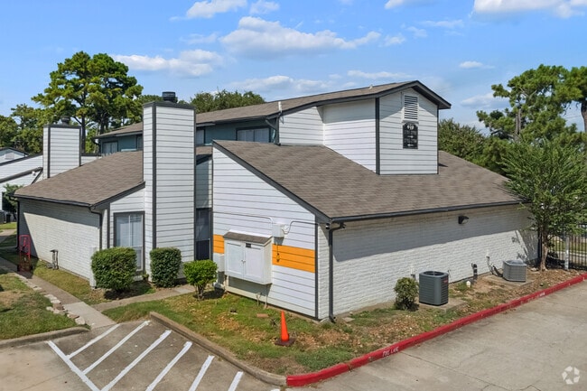 Building Photo - Kendall Manor Apartments