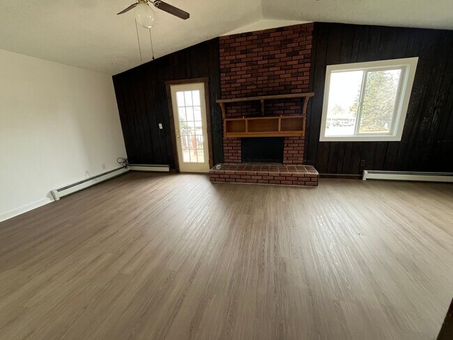 Foto del edificio - Newly Updated Duplex in Northwest Fort Collins