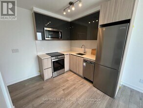 Building Photo - 3100 Keele St