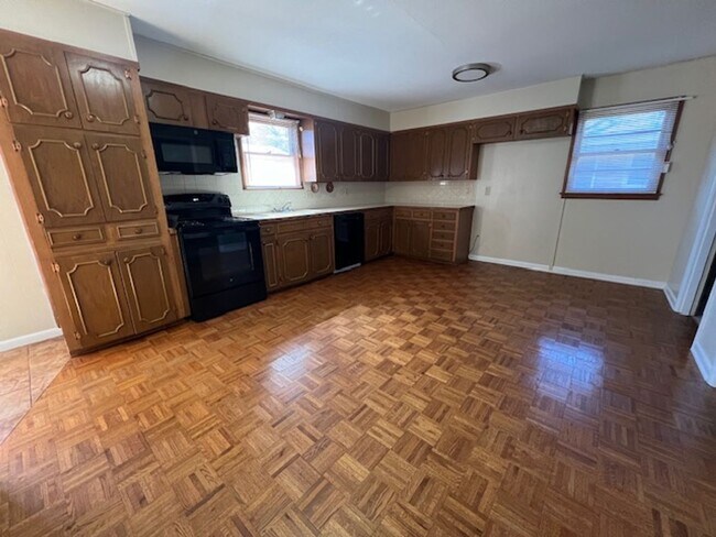 Foto del edificio - 2301 River Oaks Cir