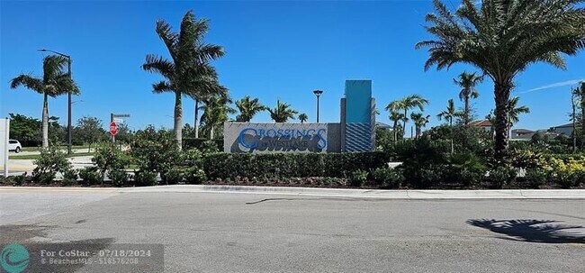 Foto del edificio - 5230 Thatcher Ct