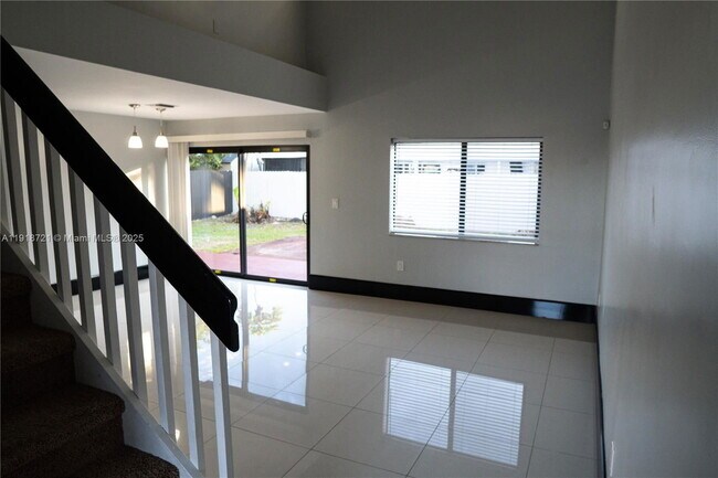 Foto del edificio - 14318 SW 176th Terr