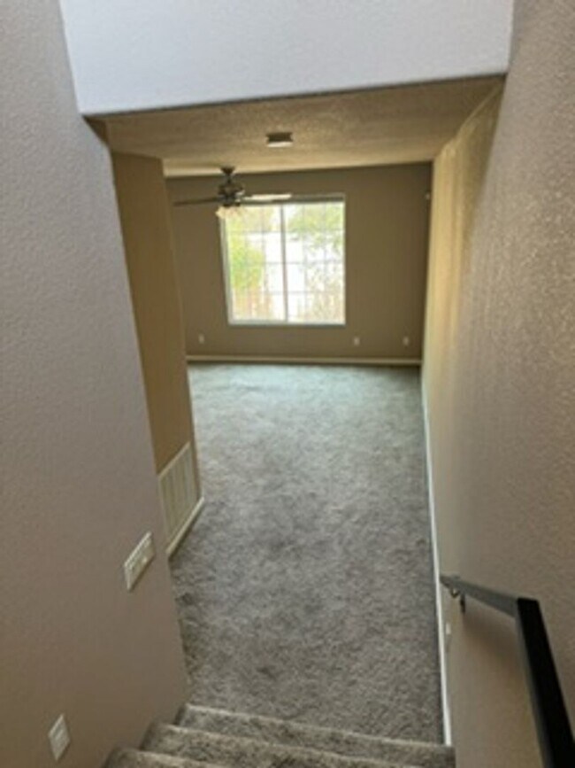 Foto del edificio - 1825 Resistol Dr