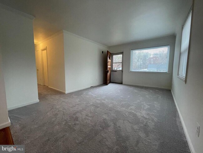 Foto del edificio - 7318 Sportsman Dr