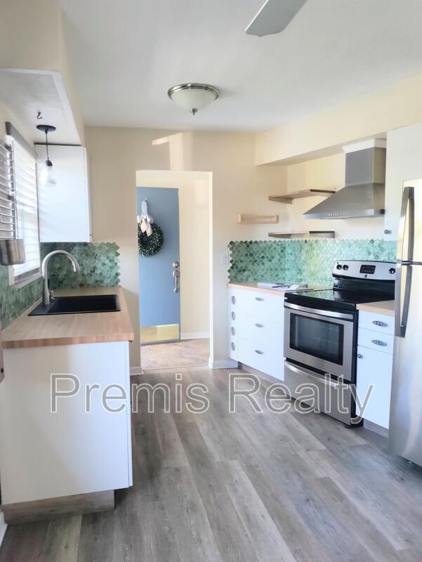 Foto del edificio - 6764 297th Ave N