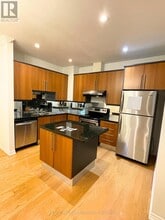 Building Photo - 11 Everson Dr