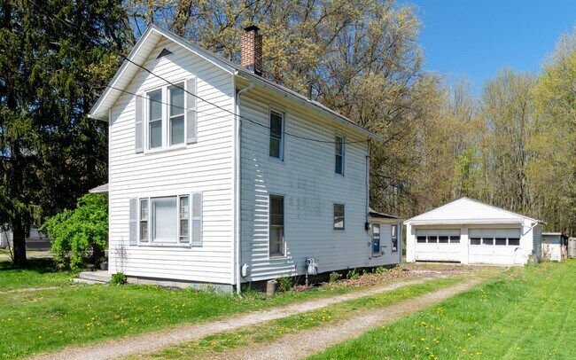 Foto del edificio - Charming 2-Bedroom Property in Prime Location