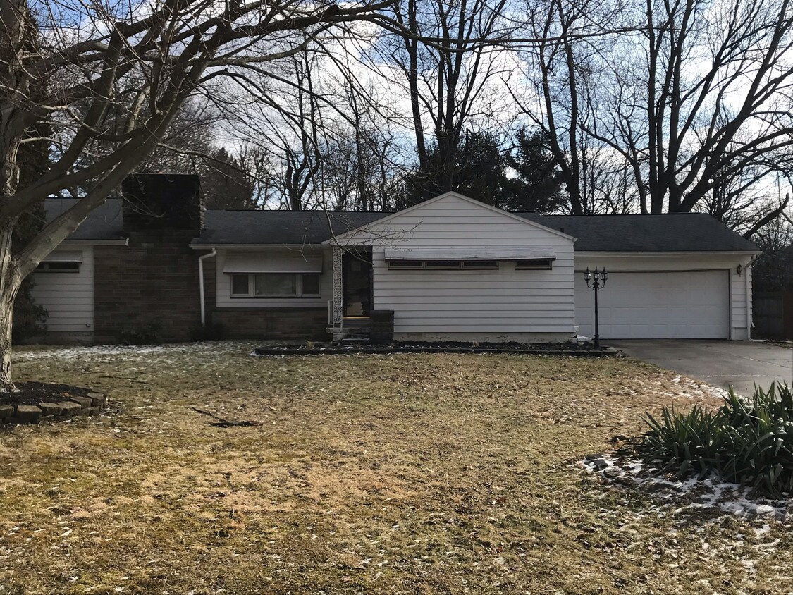 Primary Photo - 378 Knollwood Ave