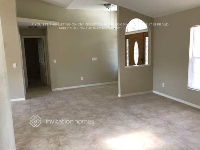 Building Photo - 21487 Shannon Ave