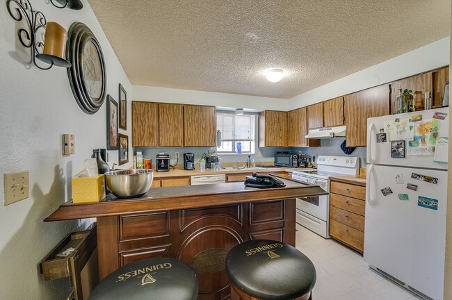 Foto del edificio - 2-Bed, 1-Bath Condo in Great Fort Collins ...