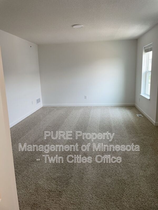 Building Photo - 1071 151st St W