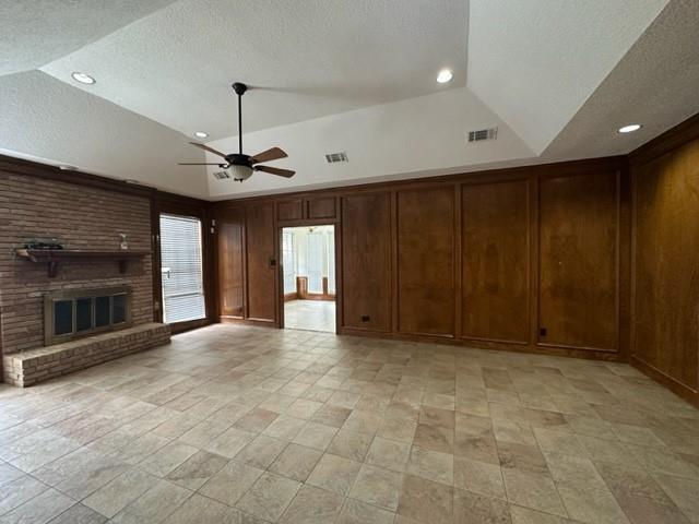 Building Photo - 3423 Haven Oaks Dr