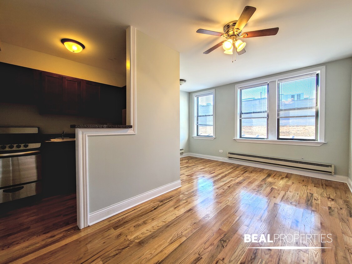Foto principal - 818 W Diversey Pkwy