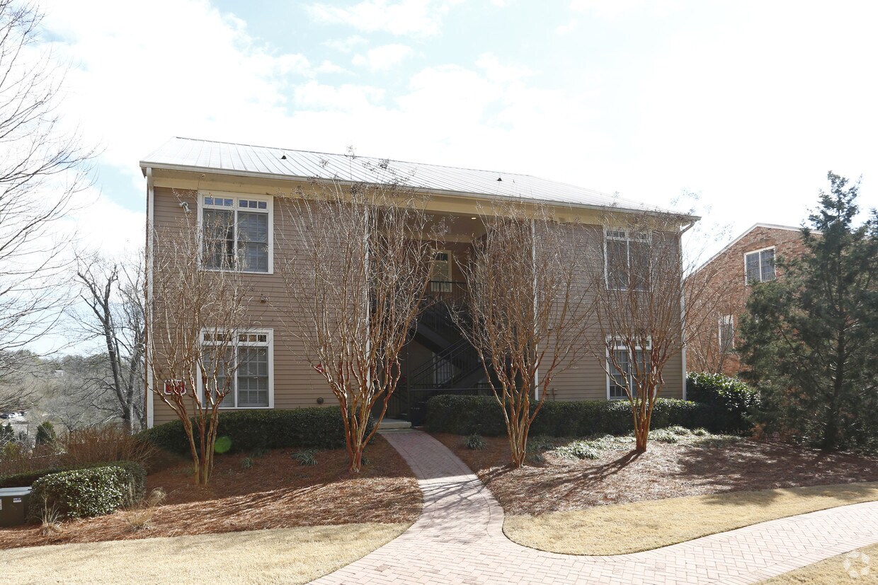 Mill Street Park Apartments in ROSWELL, GA
