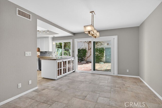 Foto del edificio - 401 Vista Roma