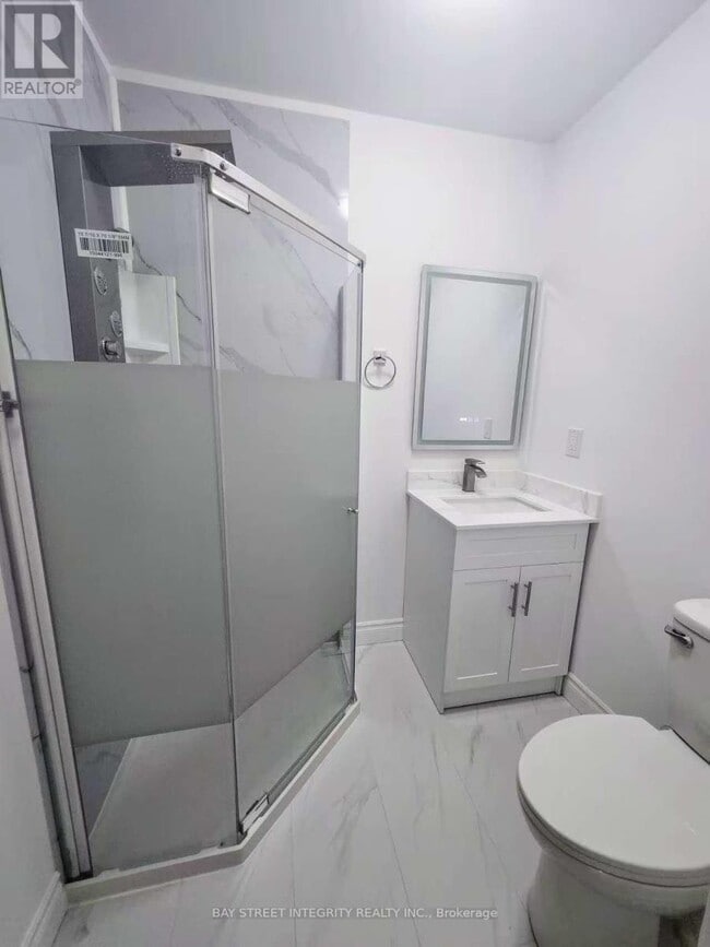 Building Photo - 71 Main St E