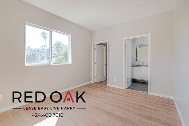 Building Photo - 4506 Esmeralda St