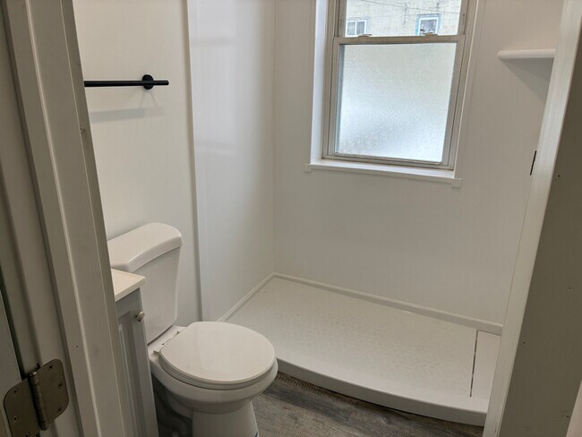 Foto del edificio - 110 E Madison Ave