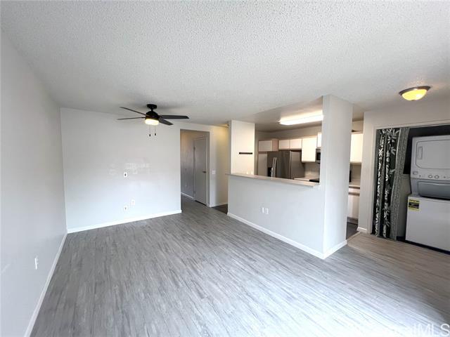 Building Photo - 95-1055-1055 Kaapeha St