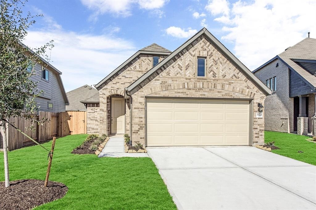 Foto principal - 5018 Mint Orchard Dr