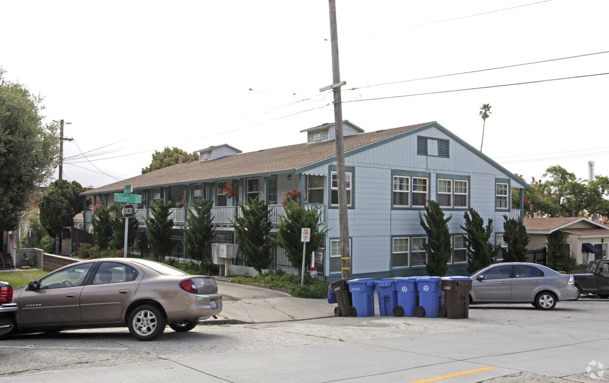 Foto principal - 306 Cliff St