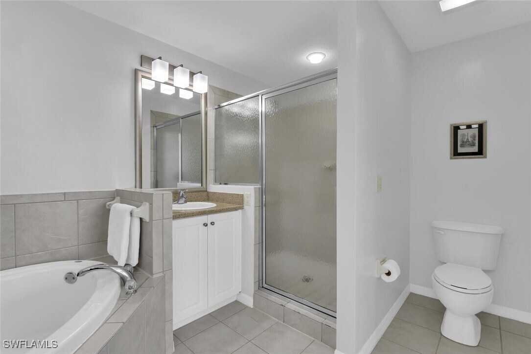 Foto del edificio - 7955 Mahogany Run Ln