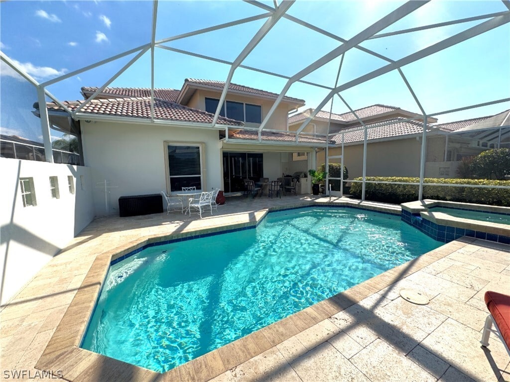 Foto del edificio - 483 Palo Verde Dr