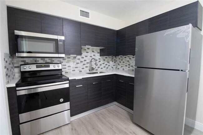 Foto del edificio - 429 NW 9th Ave