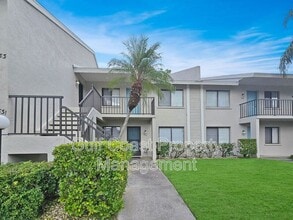 Building Photo - 7837 Eagle Creek Dr
