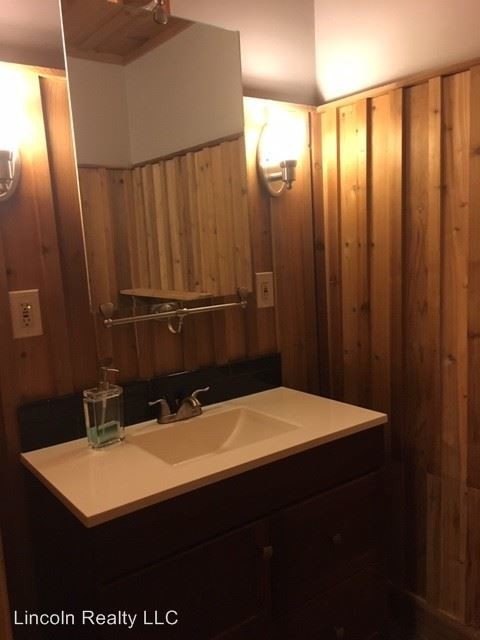 Foto del edificio - 1 br, 1 bath House - 1019 W. Alden Ave