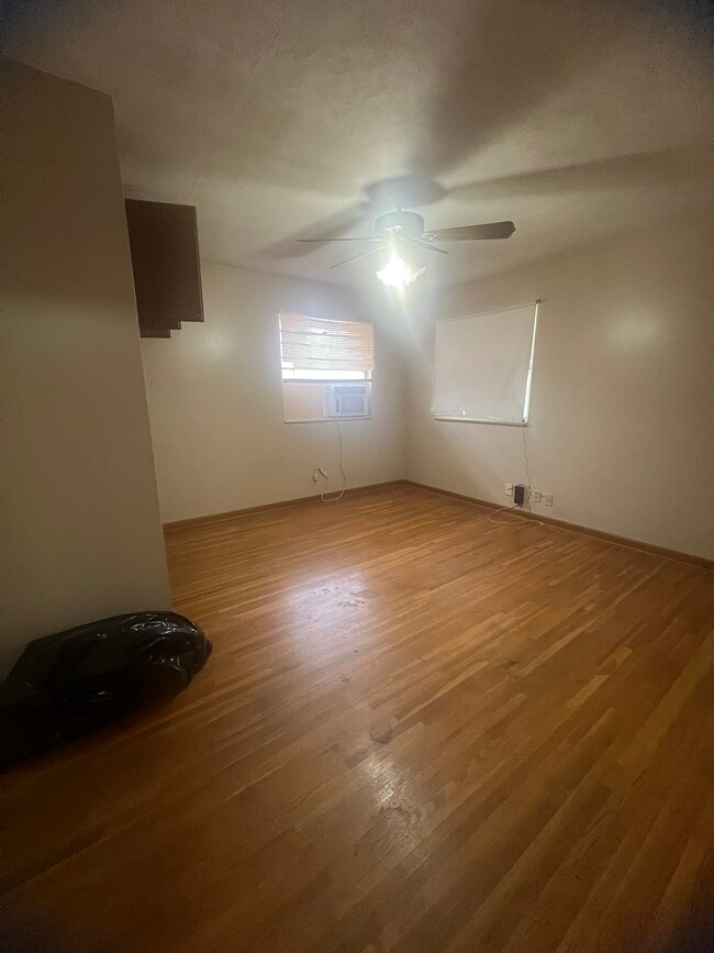 Foto del edificio - 238 N 1st St