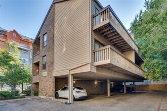 Building Photo - 2210 Pearl St