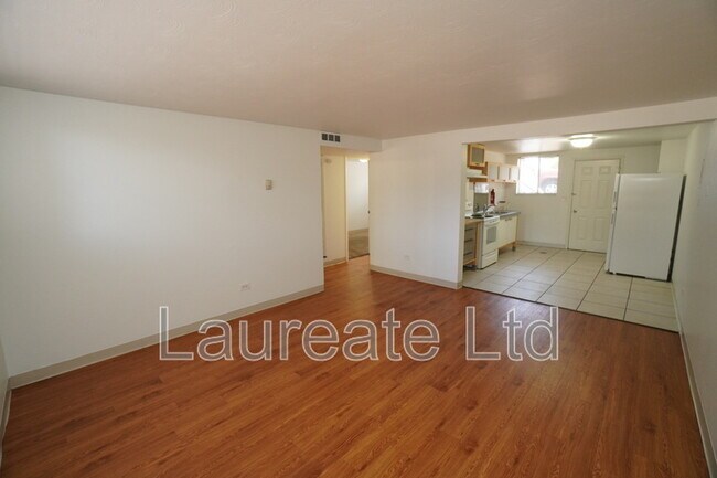 Foto del edificio - 5550 W 3rd Pl