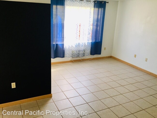 Building Photo - 3 br, 2 bath House - 95-1025 Kuauli Street...