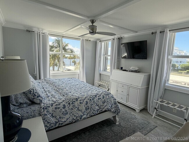 Building Photo - 2860 S Ocean Blvd