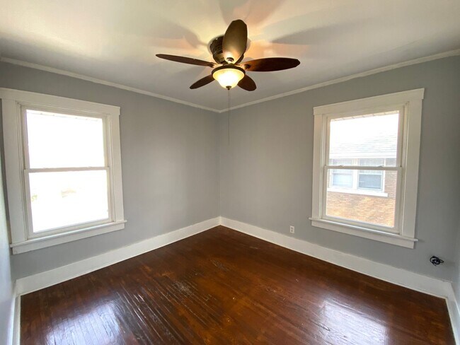 Foto del edificio - 109 West Beverly Court