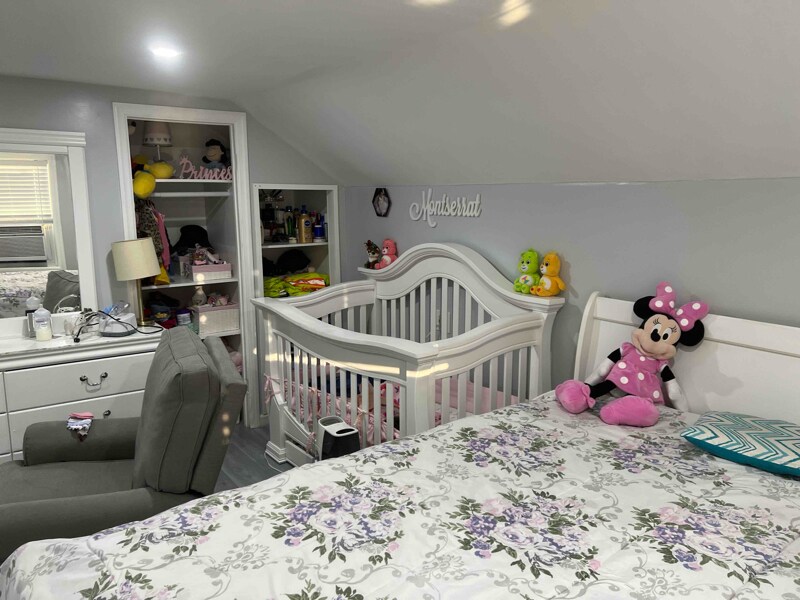 Foto principal - 28 Linden Ave